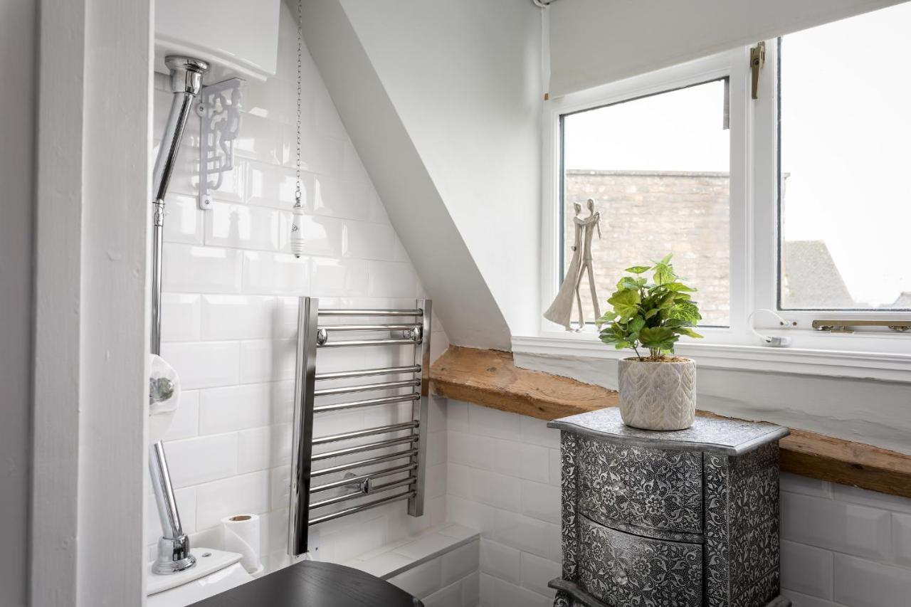 The Loft: Unique, Romantic, Grade II Listed, Dog Friendly Stow-on-the-Wold Εξωτερικό φωτογραφία